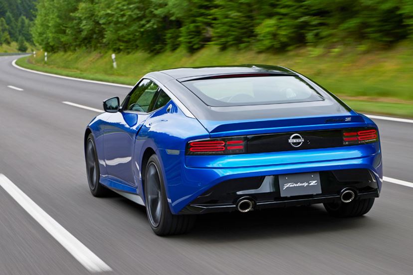歴代最強、405馬力の新型「フェアレディZ」に試乗！FRなのに車体の安定