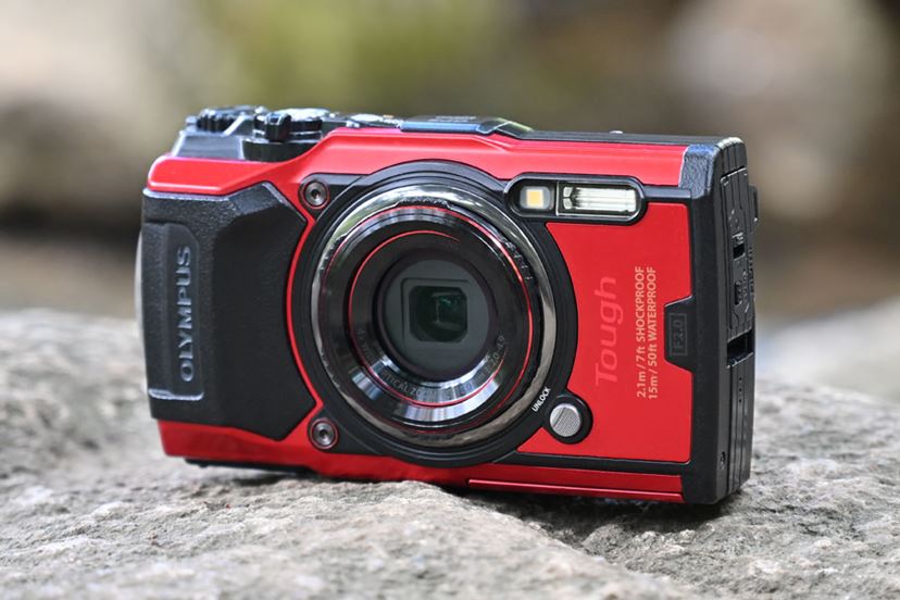 夏休みの自由研究に活用できる！ “一芸”に秀でたコンパクトデジカメ