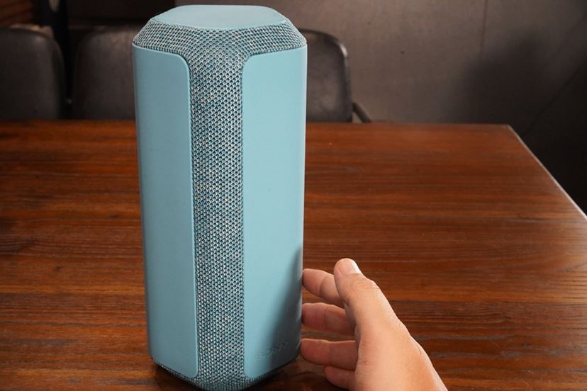 位置も距離も問わない不思議なBluetoothスピーカー！ ソニー