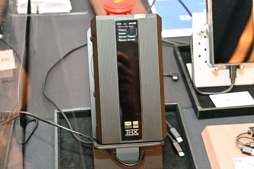 Fiio Q7 ノイズフィルター 醜 トランスポーター(RakurenMini付き