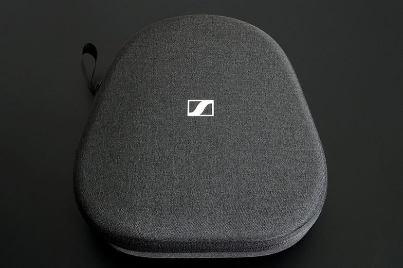 ゼンハイザー「MOMENTUM 4 Wireless」の実力は? Bluetooth& ゼンハイザー「MOMENTUM 4 Wireless」の実力は? Bluetooth&
