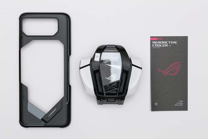 ASUS AeroActive Cooler 6　専用ケース ASUS AeroActive Cooler 6 専用ケース（あまりに多機能でむしろ