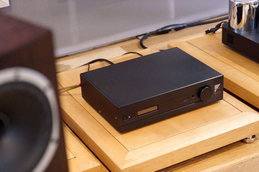 ファインオーディオF500  ダークオーク FYNE AUDIO F500 [ダークオーク ペア] 価格比較 - 価格.com