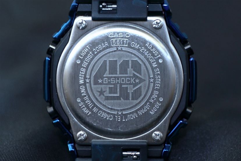 G-SHOCKの華飾表現がハンパない！ 鉱物ライクなメタルカバード6