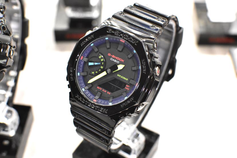 G-SHOCK」新作18本！ 注目はレインボー蒸着できらめく“ゲーミングG