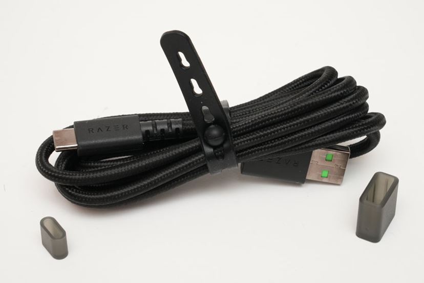 ゲームの振動が脳に伝わる!? PS5対応「Razer Kaira Pro HyperSpeed」で