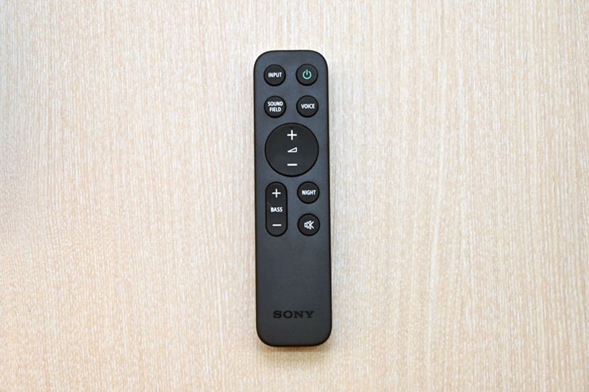 横幅80cm! Dolby AtmosやDTS:Xにも対応したソニーの小型 横幅80cm! Dolby AtmosやDTS:Xにも対応したソニーの小型