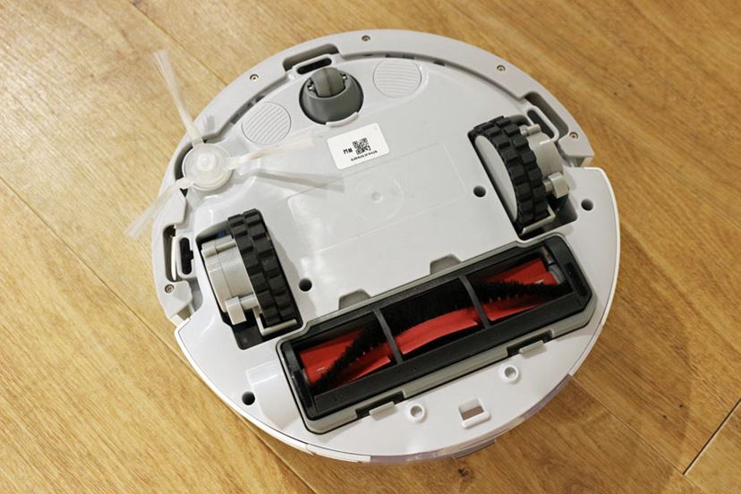 狭いところもおまかせ！ 直径25cm以下の世界最小級「SwitchBot