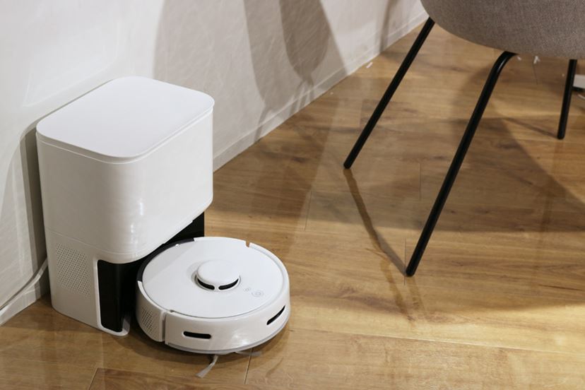 狭いところもおまかせ! 直径25cm以下の世界最小級「SwitchBot 狭いところもおまかせ! 直径25cm以下の世界最小級「SwitchBot