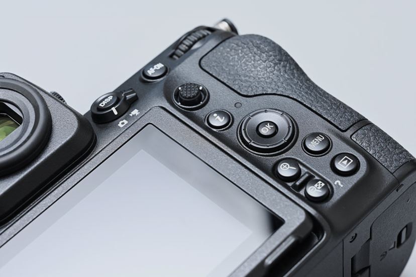 ニコン「Z 8」発表! 写真家の上田晃司さんが香港で速攻レビュー ニコン「Z 8」発表! 写真家の上田晃司さんが香港で速攻レビュー