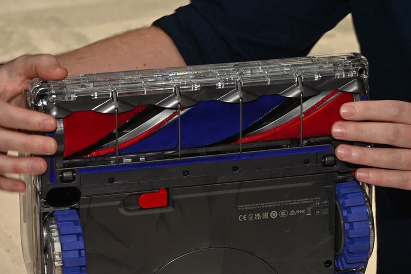 新品　Dyson cyclone ヘッドセット、　ミニヘッド他多数付き ダイソン空気清浄機能付きヘッドホンが日本上陸！ 最新ロボット