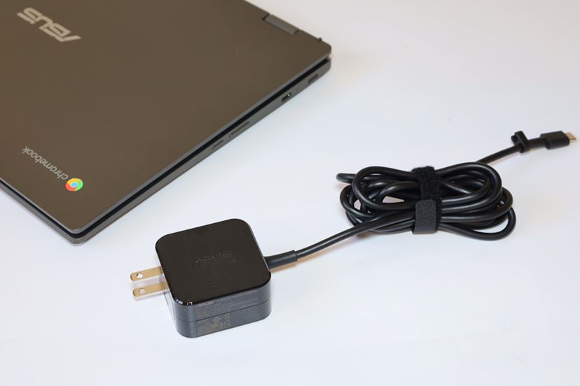 しょーた様専用】ASUS Chromebook 本体 ACアダプター付き 【公式通販】