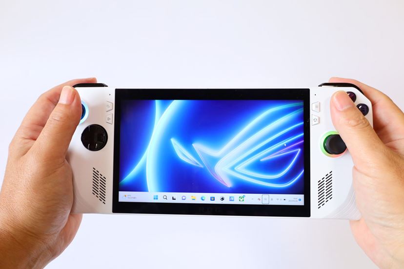 グラフィック性能はPS5に迫る！ 7型ゲーミングUMPC「ROG Ally」速攻