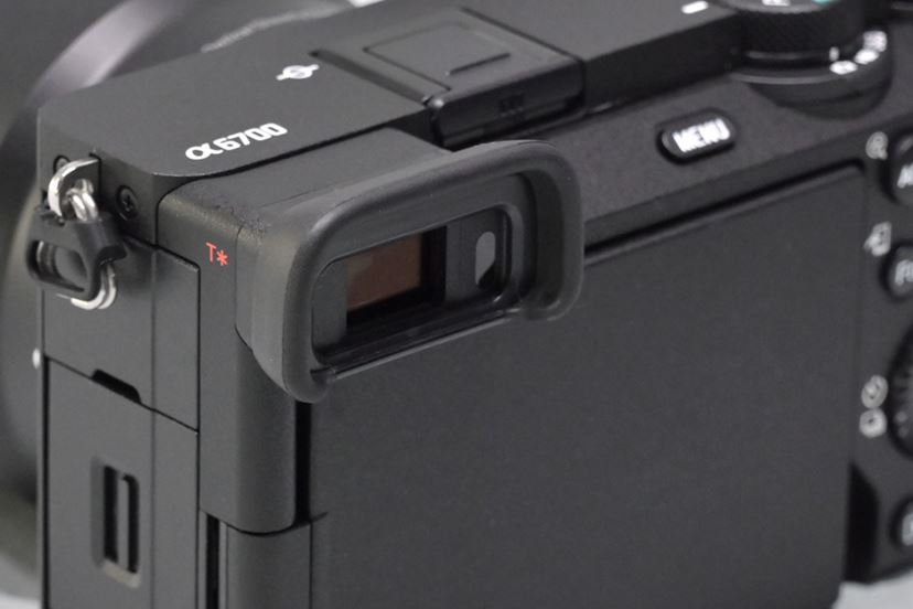 ソニーの新型APS-Cミラーレス「α6700」登場! 静止画も動画も ソニーの新型APS-Cミラーレス「α6700」登場! 静止画も動画も