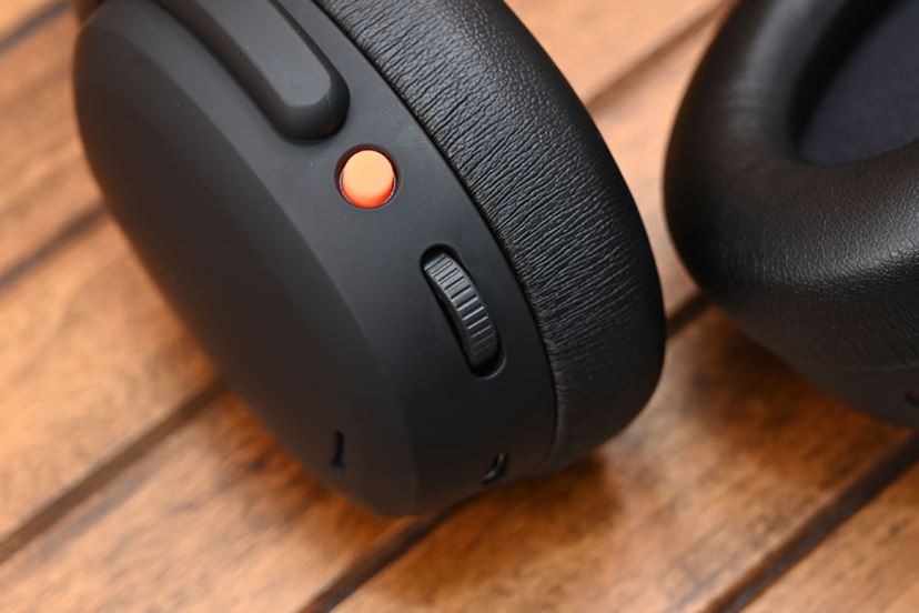 音楽だけじゃなく映画やゲームにも使えそう! Skullcandyの振動 音楽だけじゃなく映画やゲームにも使えそう! Skullcandyの振動