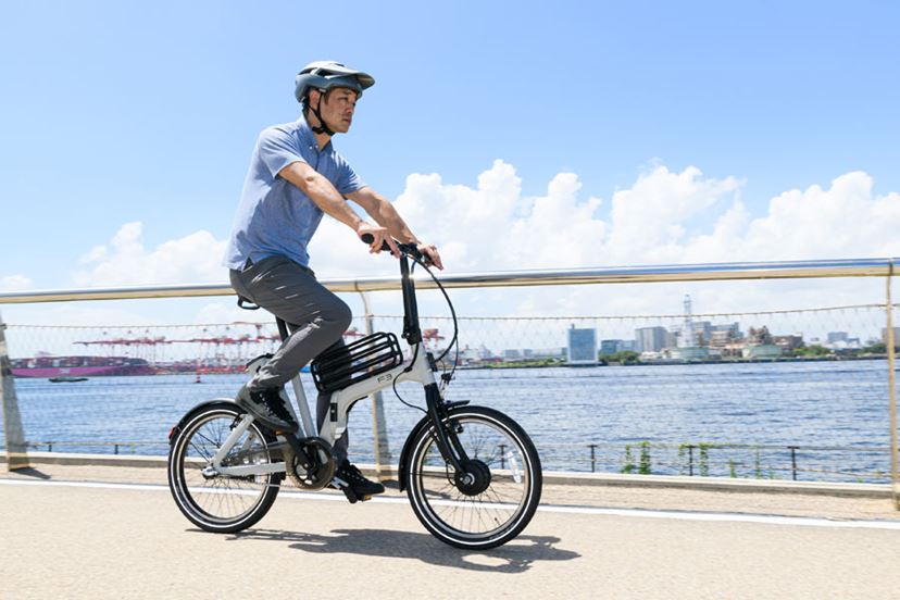 手ごろな価格の折りたためるミニベロe-Bike！ BESVのアシスト制御を備えたVOTANI「F3」に試乗 - 価格.comマガジン