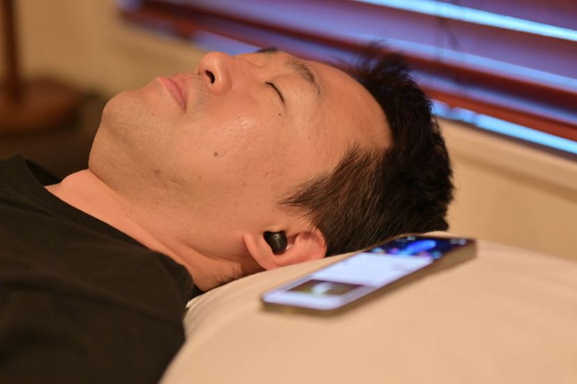 アンダー1万円の“寝ホン”が耳栓の代わりに？ 試してわかった快適装着
