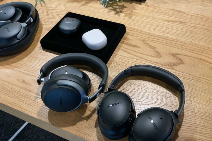 ついに出た！ Bose QuietComfort Ultra EarbudsとUltra Headphonesを