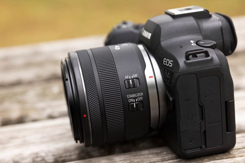 広角レンズ「RF24mm F1.8 MACRO IS STM」1本で金沢の茶屋街を 広角レンズ「RF24mm F1.8 MACRO IS STM」1本で金沢の茶屋街を