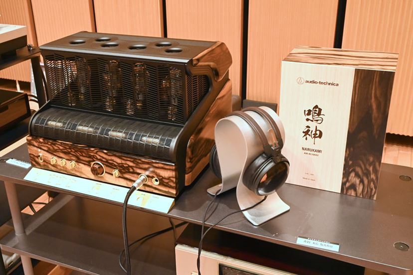 最高峰　定価12万4200円　audio-technica ATH-W5000 ハウジング黒檀材　ハイエンドヘッドフォン オーディオテクニカ ◆新品 オーディオテクニカ audio-technica ワイヤレスノイズキャンセリングヘッドホン  ATH-ANC900BT[最上クラスの静寂&frasl;テレワーク] 1点限