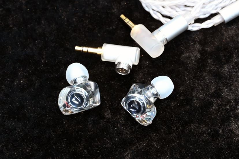 DITA Project M(4/7頃まで販売) DITA Project M(4/7頃まで販売)