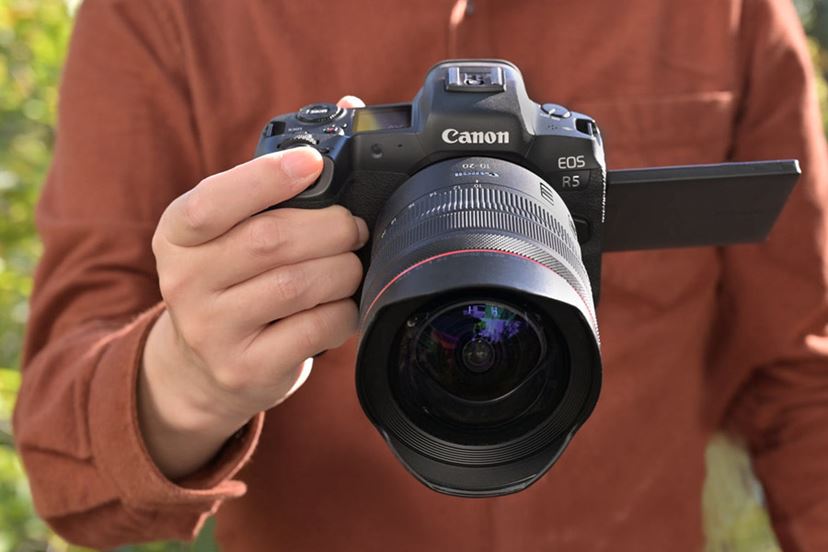 canon EOS 対応 （サードパーティレンズ）
APSC専用の超広角レンズ