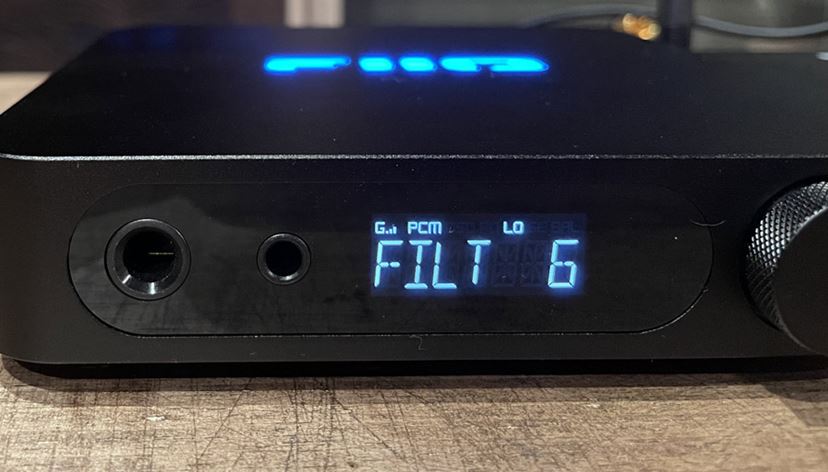 格安でもバランス駆動の魅力を味わえるヘッドホンアンプFiiO 格安でもバランス駆動の魅力を味わえるヘッドホンアンプFiiO