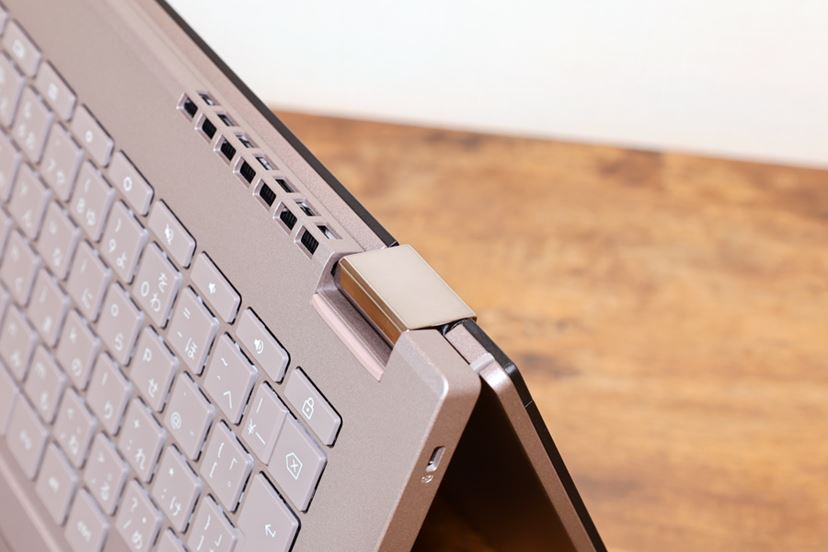 さらにサクサク!? ASUSの最新Chromebook Plusを試す - 価格.com