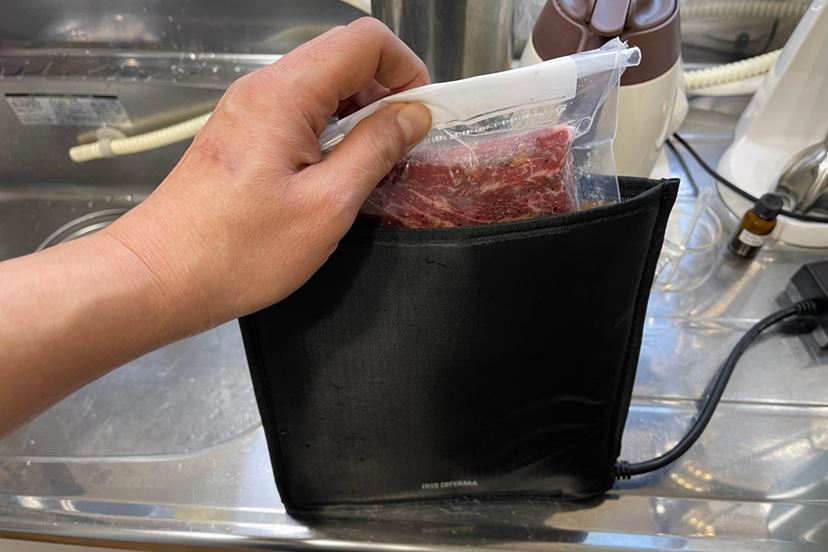 本当にラクすぎる低温調理器を発見！ 鍋も水も火も不要な