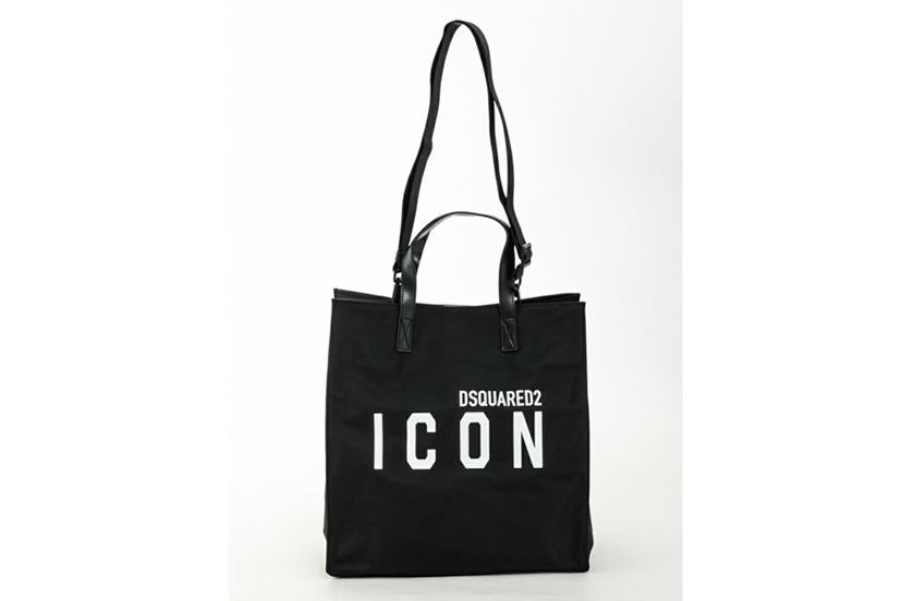 DSQUARED2 スタッズベルト　レザー　トートバッグ　ブラック DSQUARED2 スタッズベルト レザー トートバッグ ブラック