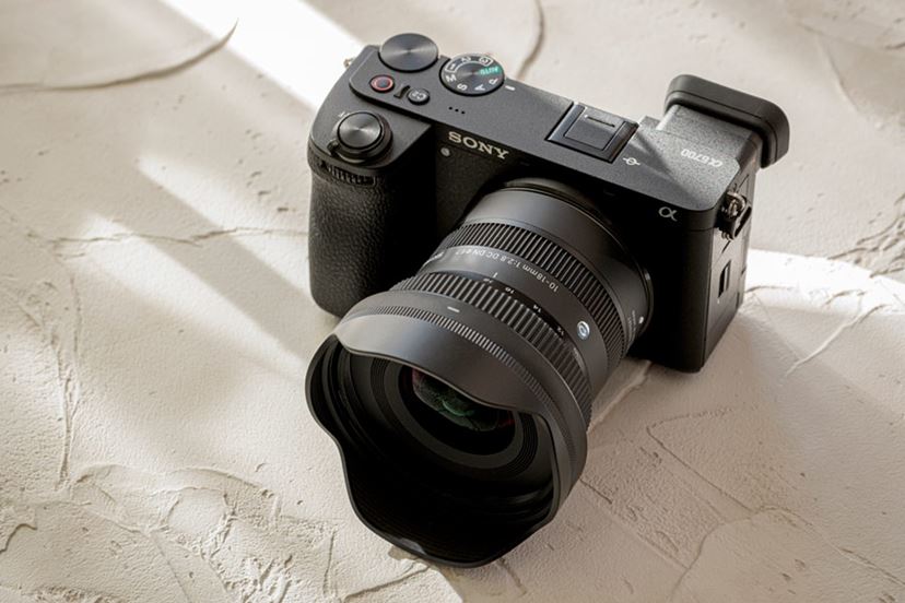 ソニー「α6700」×シグマ「10-18mm F2.8 DC DN」で世界遺産「富岡製糸場」を巡る - 価格.comマガジン