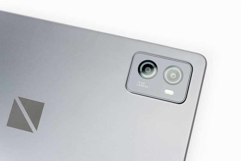 類のない小型高性能タブレットNEC「LAVIE Tab T9」の適した