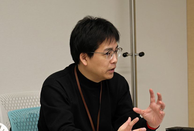 生体認証が“カギ”になる！ イヤホンの未来形「RN002 TW」 - 価格.com