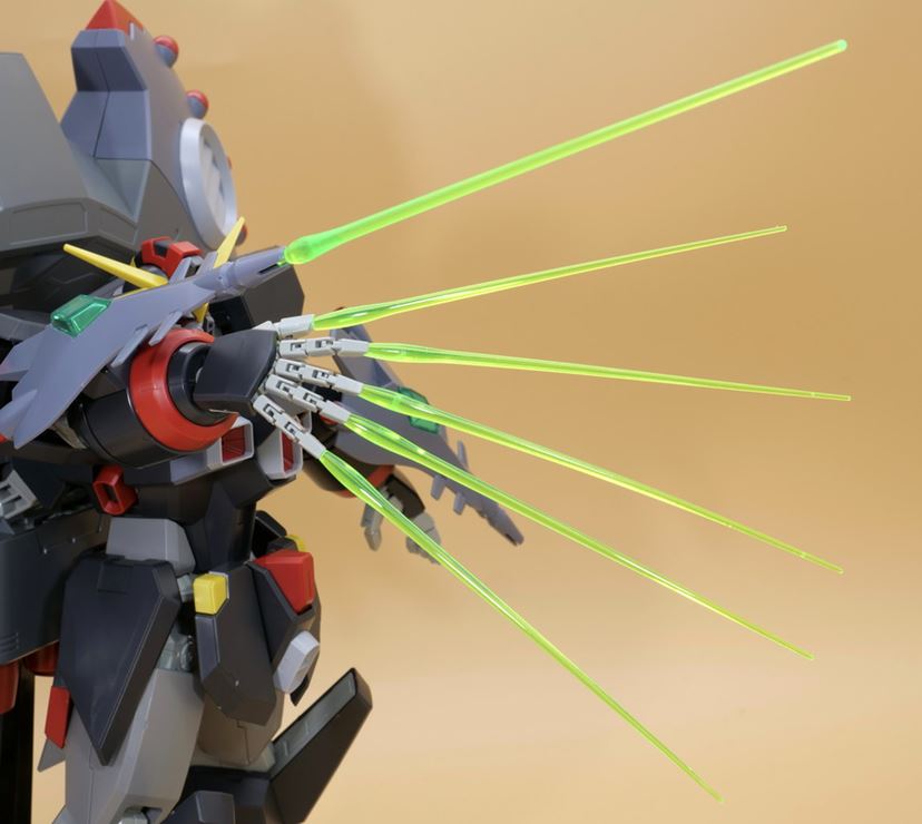 全高約39cm！ MAにも変形可能な超巨大ガンプラ「HG デストロイ