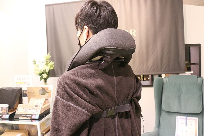 おしゃれなマッサージソファや小型マッサージ器など、癒やしを