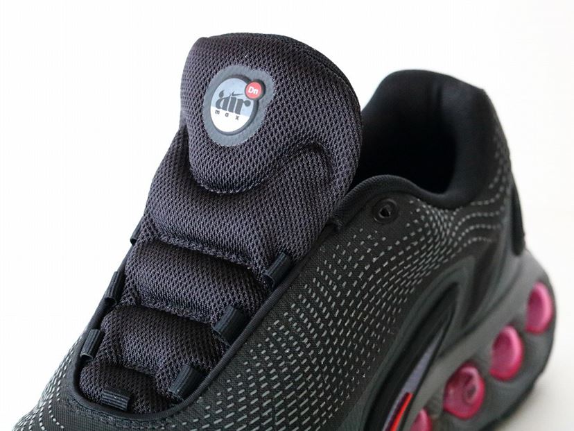 NIKE ナイキ エア マックス Dn SP 未来的デザイン 履き心地抜群 NIKE ナイキ エア マックス Dn SP 未来的デザイン 履き心地抜群
