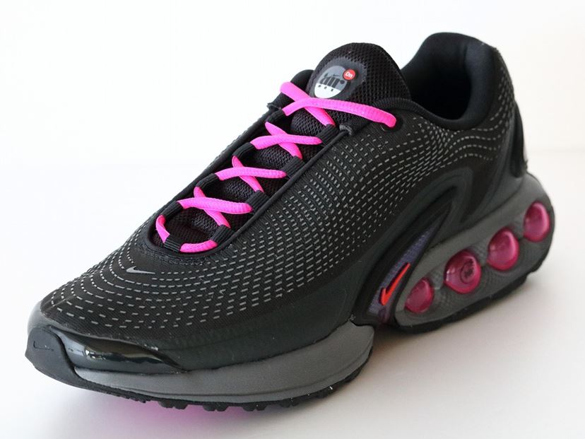 NIKE ナイキ エア マックス Dn SP 未来的デザイン 履き心地抜群 NIKE ナイキ エア マックス Dn SP 未来的デザイン 履き心地抜群