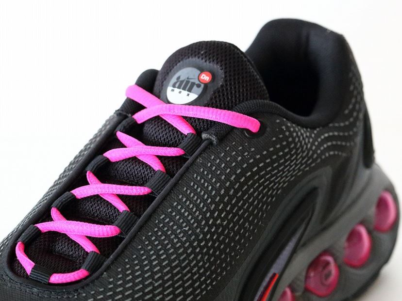 NIKE ナイキ エア マックス Dn SP 未来的デザイン 履き心地抜群 NIKE ナイキ エア マックス Dn SP 未来的デザイン 履き心地抜群