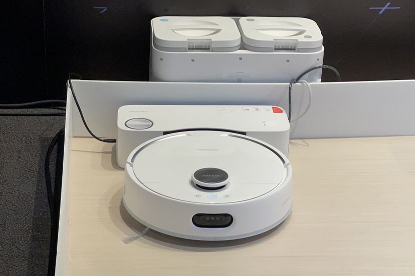 ついに給排水も自動に! 水道直結×手間ゼロの最上級ロボット掃除 ついに給排水も自動に! 水道直結×手間ゼロの最上級ロボット掃除