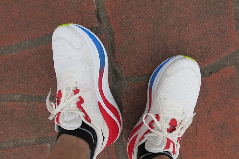 プレート搭載なのにエントリー向け！ 自然と走りたくなるホカ「スカイ