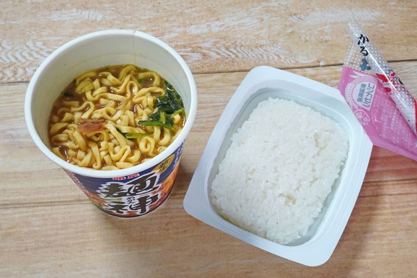 こってり系カップ麺に合うブランド米は!? 「サトウのごはん」3銘柄で検証してみた - 価格.comマガジン