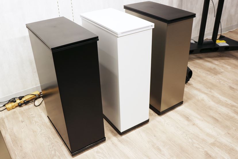 生ゴミやおむつの不快な臭いは凍らせてシャットアウト！ 冷やすごみ箱