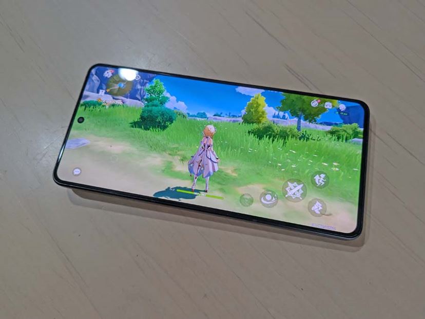 私大きくなりました！ 「Zenfone 11 Ultra」は万人受けする万能スマホ