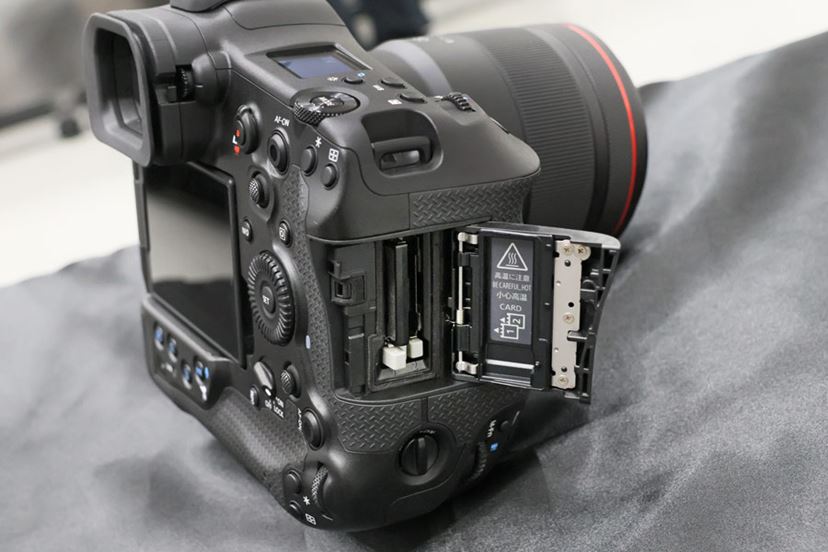 EOS R1」誕生！ ついにキヤノンもミラーレスがフラッグシップに - 価格