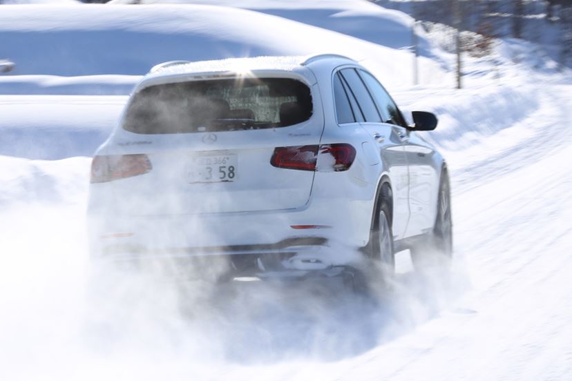 ダンロップの最新“全天候型タイヤ”で雪道から濡れた路面まで試乗