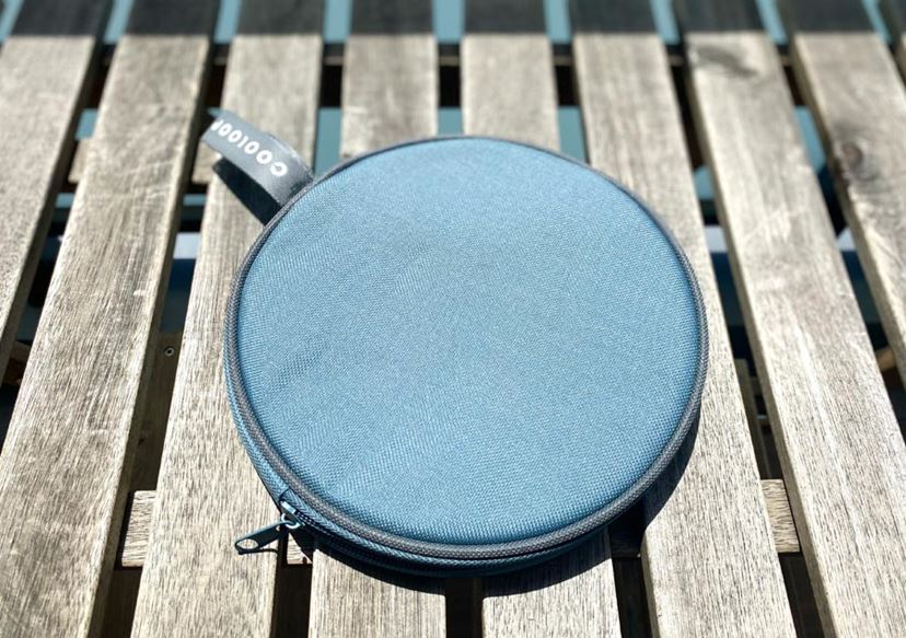 ぬるくなったネッククーラーが出先で何度も復活！ 「専用保冷ケース