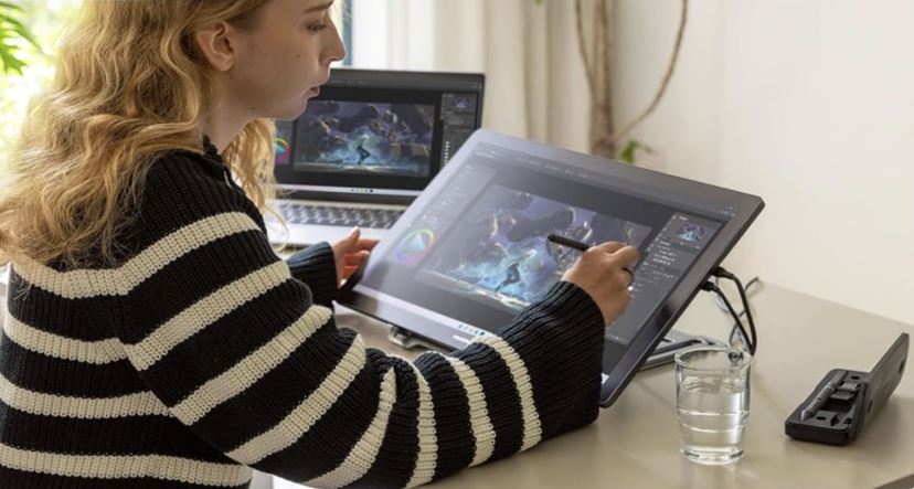 【美品】HUION Kamvas Pro 19 (4K)　液晶ペンタブレット HUION 液タブ Kamvas Pro 19 4K UHD(3840*2160) 18.4型、 タッチ機能