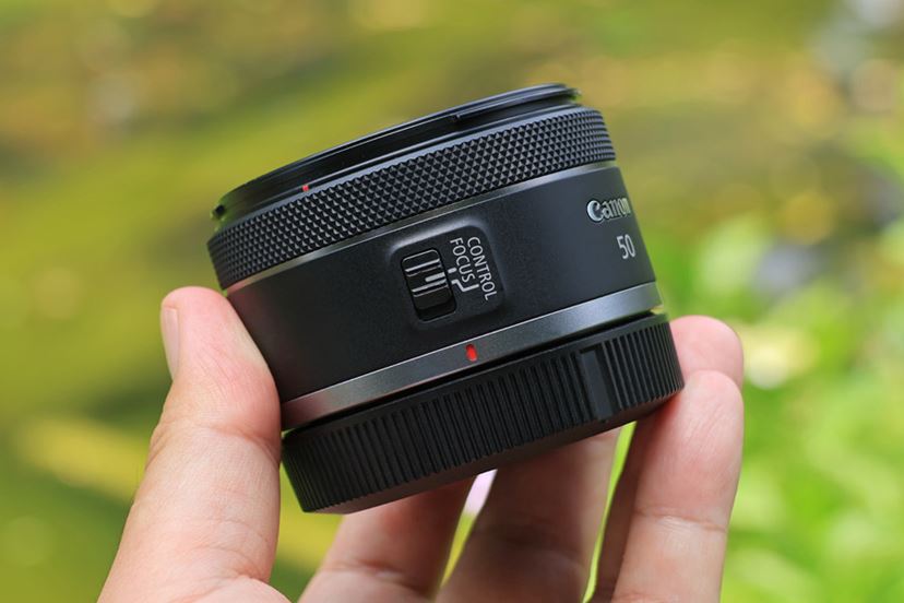 キヤノン「EOS R7」の最強レンズセットで軽快に熱海をスナップ