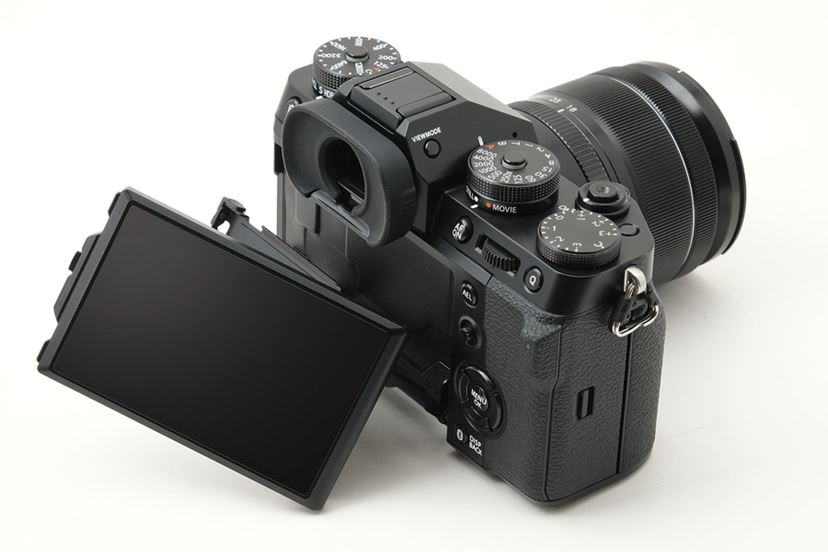 X-T50」と「X-T5」のどっちを選ぶ？ 富士フイルムの人気ミラー