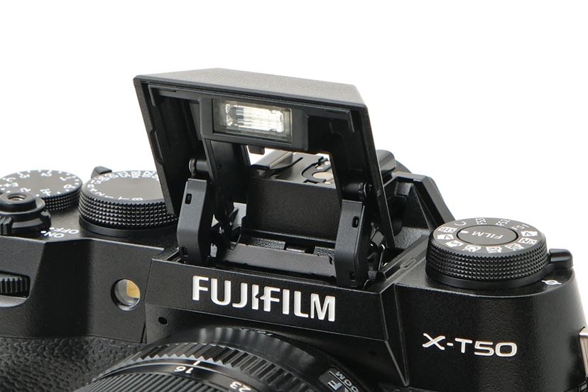 X-T50」と「X-T5」のどっちを選ぶ? 富士フイルムの人気ミラー X-T50」と「X-T5」のどっちを選ぶ? 富士フイルムの人気ミラー